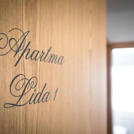 Apartma Lida 1- Mirna Lokacija, Brezplacno Parkirisce, 10 Minut Hoje Do Jezera In Gradu