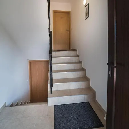 Apartma Lida 1- Mirna Lokacija, Brezplacno Parkirisce, 10 Minut Hoje Do Jezera In Gradu דירה בלד