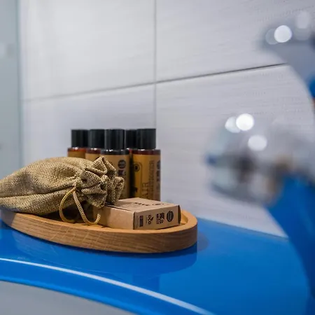 Apartment Apartma Lida 1- Mirna Lokacija, Brezplacno Parkirisce, 10 Minut Hoje Do Jezera In Gradu *