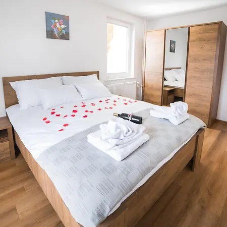 דירה Apartma Lida 1- Mirna Lokacija, Brezplacno Parkirisce, 10 Minut Hoje Do Jezera In Gradu *