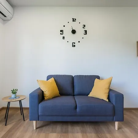 דירה Apartma Lida 1- Mirna Lokacija, Brezplacno Parkirisce, 10 Minut Hoje Do Jezera In Gradu *