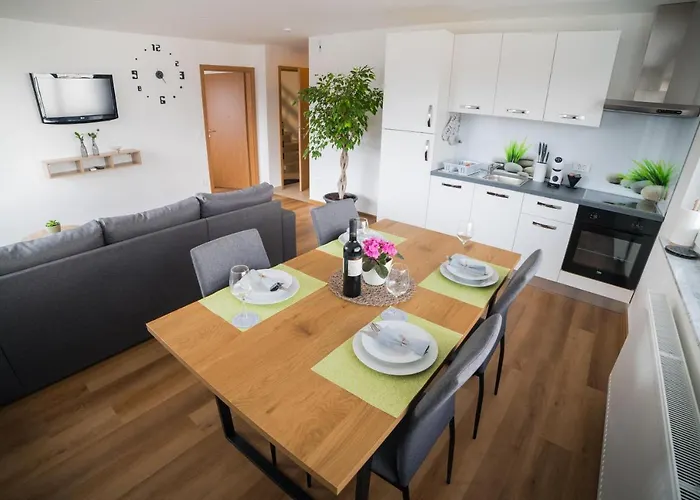 Apartma Lida 1- Mirna Lokacija, Brezplacno Parkirisce, 10 Minut Hoje Do Jezera In Gradu *