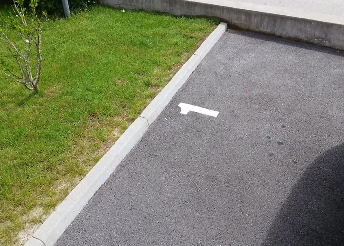 شقة Apartma Lida 1- Mirna Lokacija, Brezplacno Parkirisce, 10 Minut Hoje Do Jezera In Gradu *